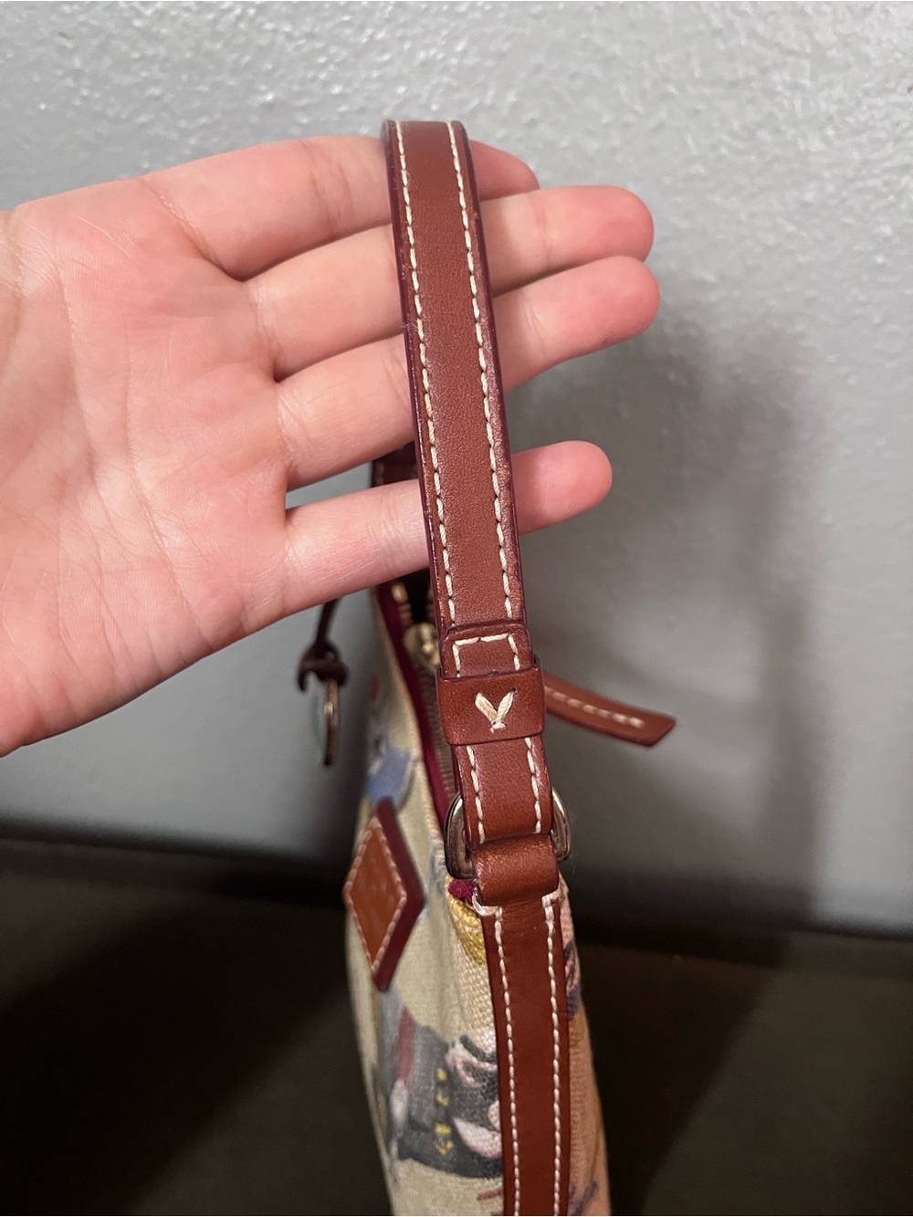 Dooney & Bourke cowboy boot bitsy bag - Picture 6 of 10